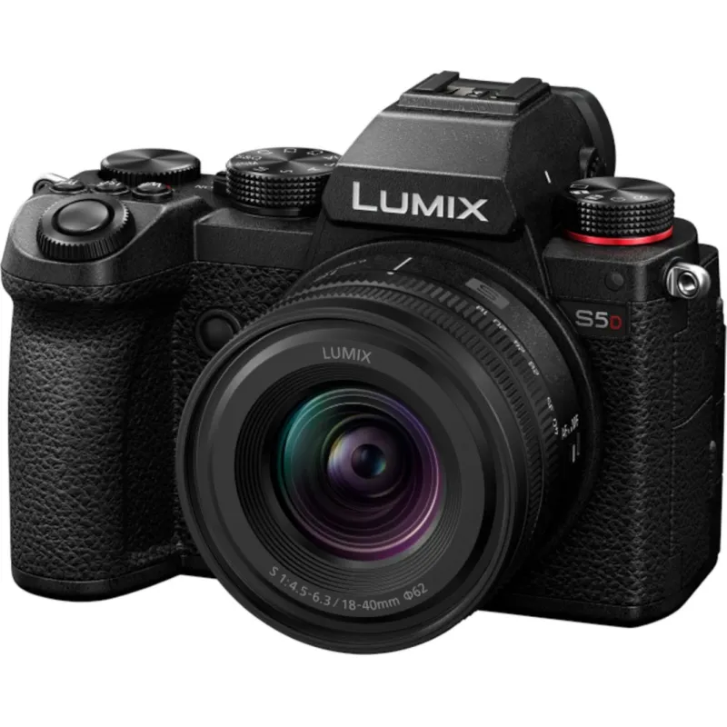 Aparat Panasonic Lumix S5D + S 18-40mm f/4.5-6.3 (DC-S5DNE-K)